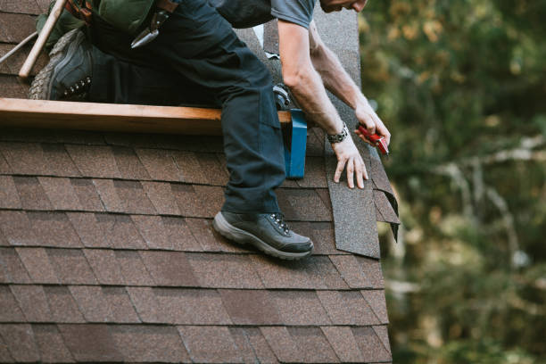 Best Emergency Roof Repair  in South Milwaukee, WI